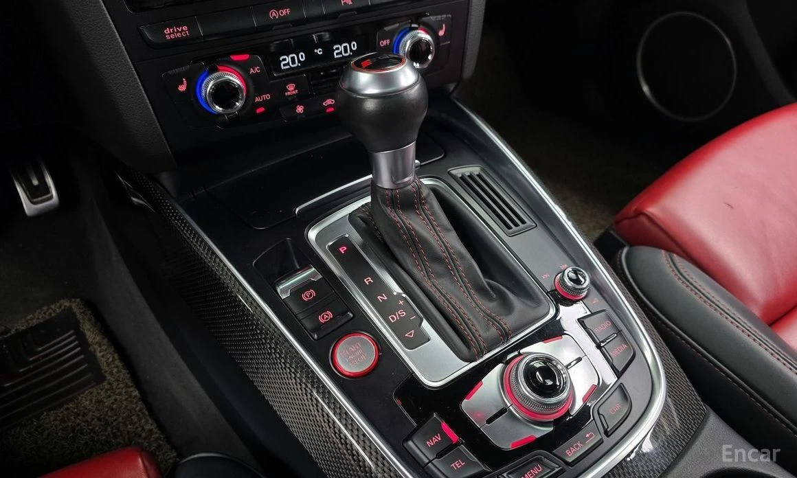 Audi SQ5, снимка 9 - Автомобили и джипове - 55163623