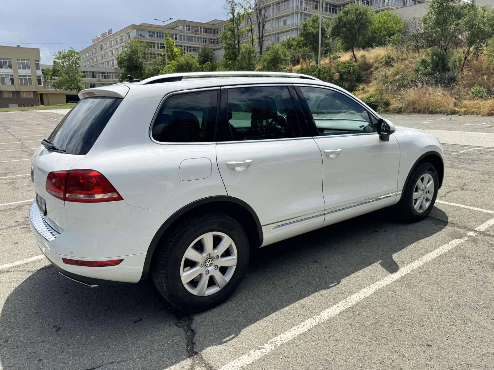VW Touareg 3.0 TDI 204hp, снимка 4 - Автомобили и джипове - 55277502