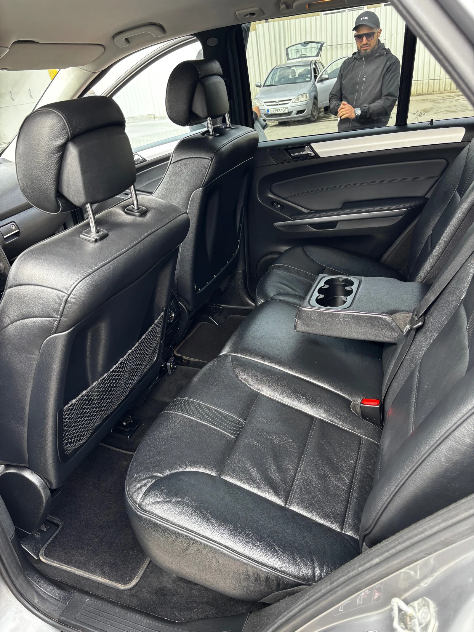 Mercedes-Benz ML 350 3.5, снимка 12 - Автомобили и джипове - 55310719