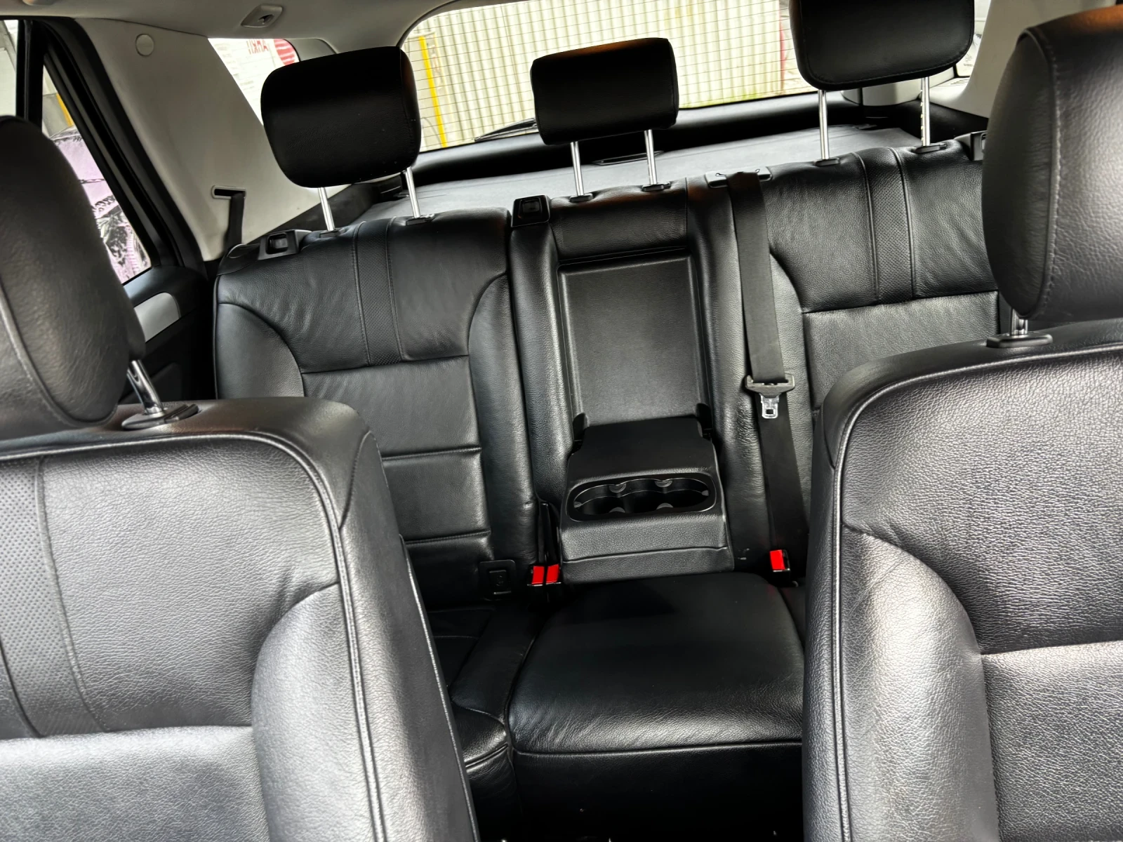 Mercedes-Benz ML 350 3.5, снимка 10 - Автомобили и джипове - 55310719