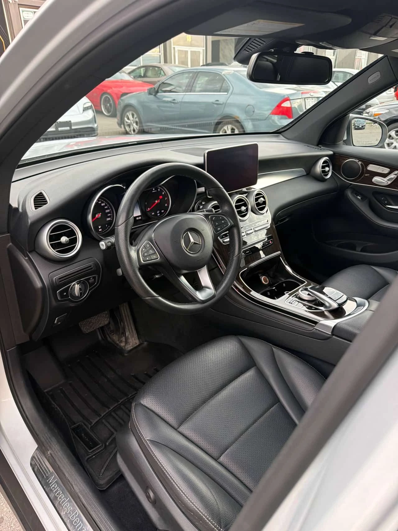 Mercedes-Benz GLC * 300 * CARFAX * ����� �� �����������  | Mobile.bg � ����������� 14
