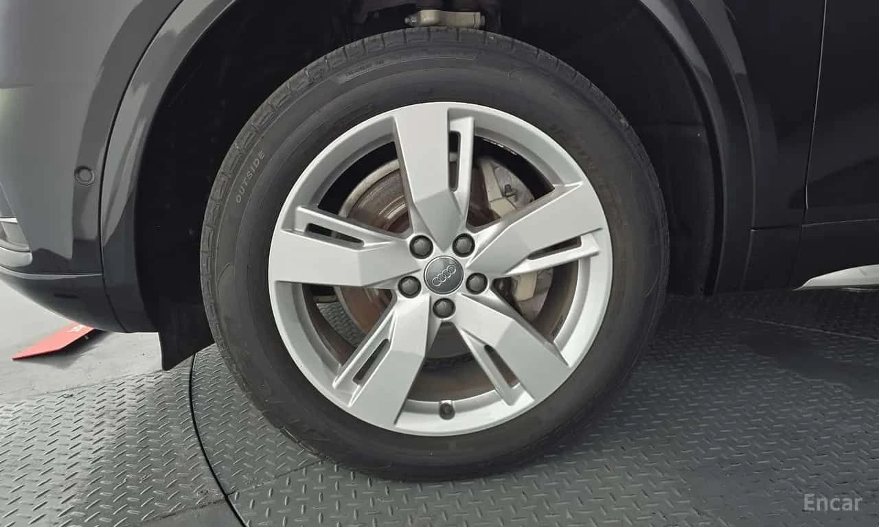 Audi Q5 * 40 TDI Quattro Premium * CARFAX * ЦЕНА ДО БГ, снимка 5 - Автомобили и джипове - 55508463