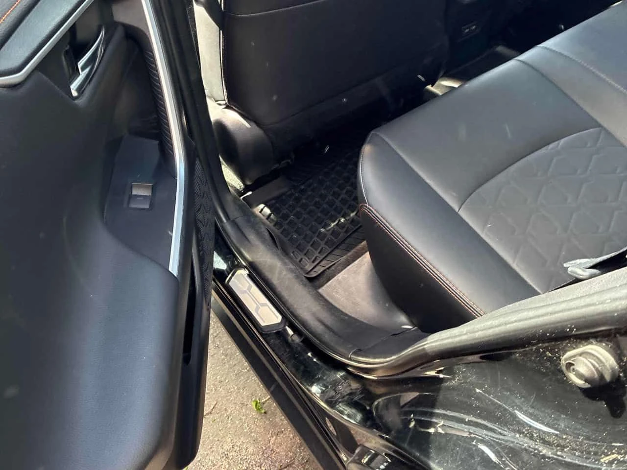 Toyota Rav4 * Trail * CARFAX * ЦЕНА ДО БГ, снимка 11 - Автомобили и джипове - 55629624