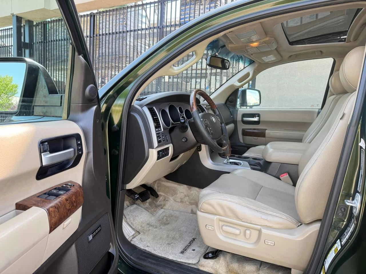 Toyota Sequoia * Platinum * ���������� ��� ������������ ������*  | Mobile.bg � ����������� 5
