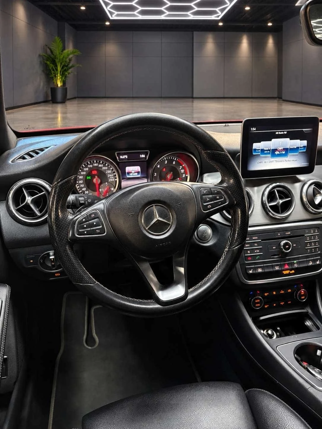 Mercedes-Benz GLA 250 4MATIC 4dr  CARFAX | Mobile.bg � ����������� 5