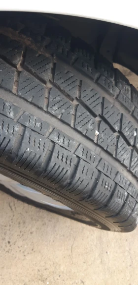 Opel Vivaro 2.5-145 кс Клима, снимка 12