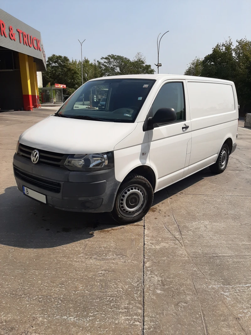 VW T5 2.0 TDi L1H1, снимка 1 - Бусове и автобуси - 48634169