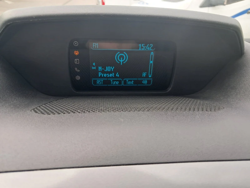 Ford Transit 2.2 Disel, снимка 15 - Бусове и автобуси - 51181419