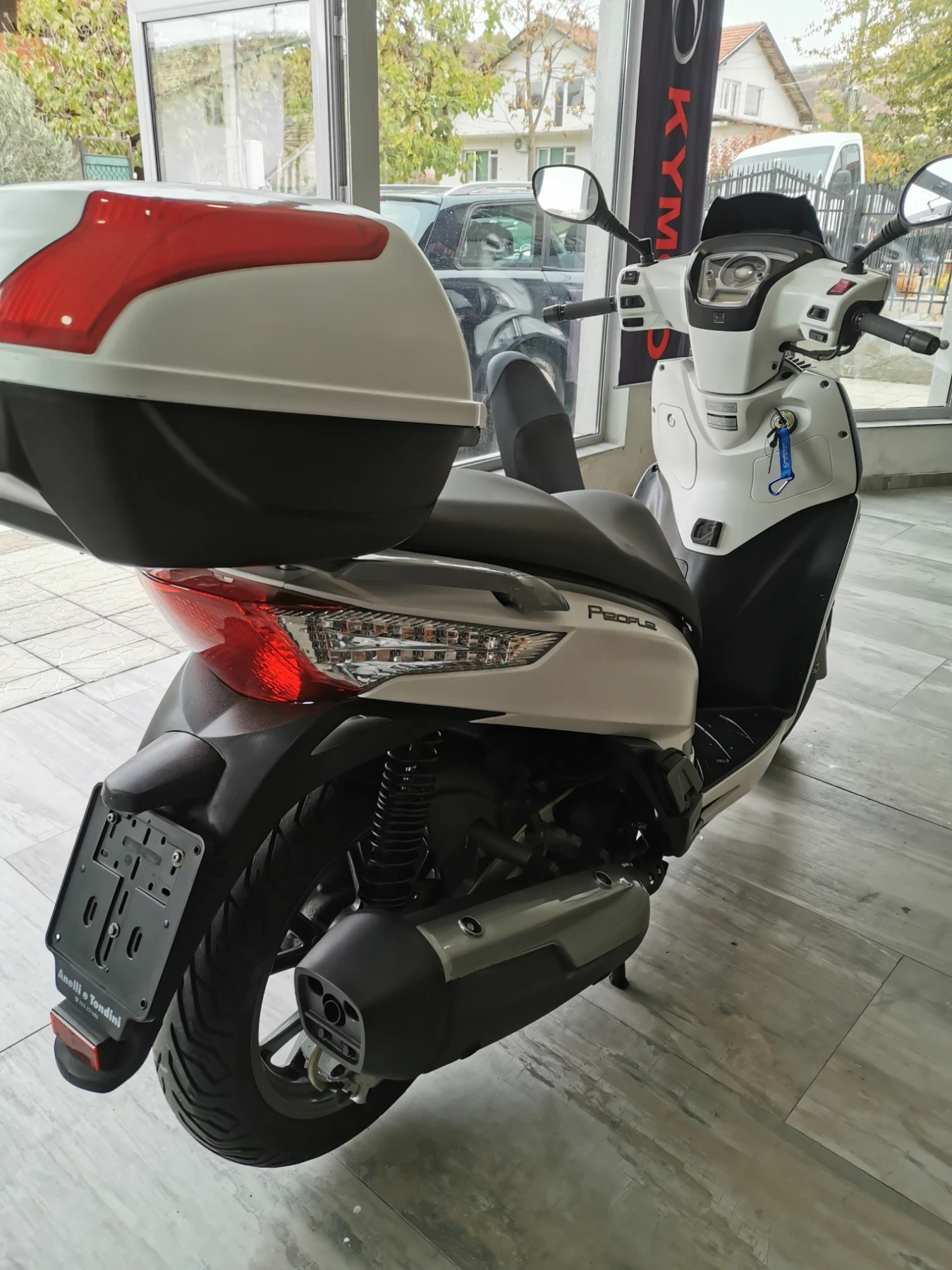 Kymco People GT200i - изображение 8