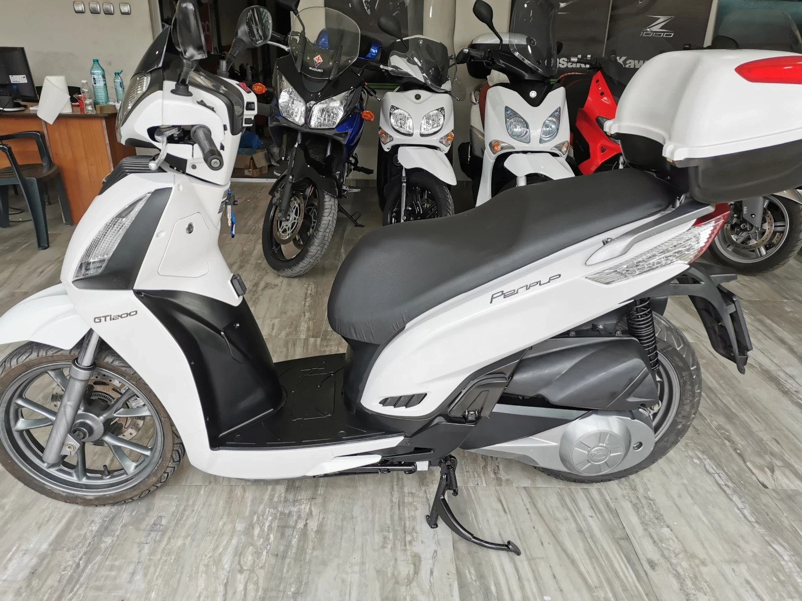 Kymco People GT200i - изображение 3