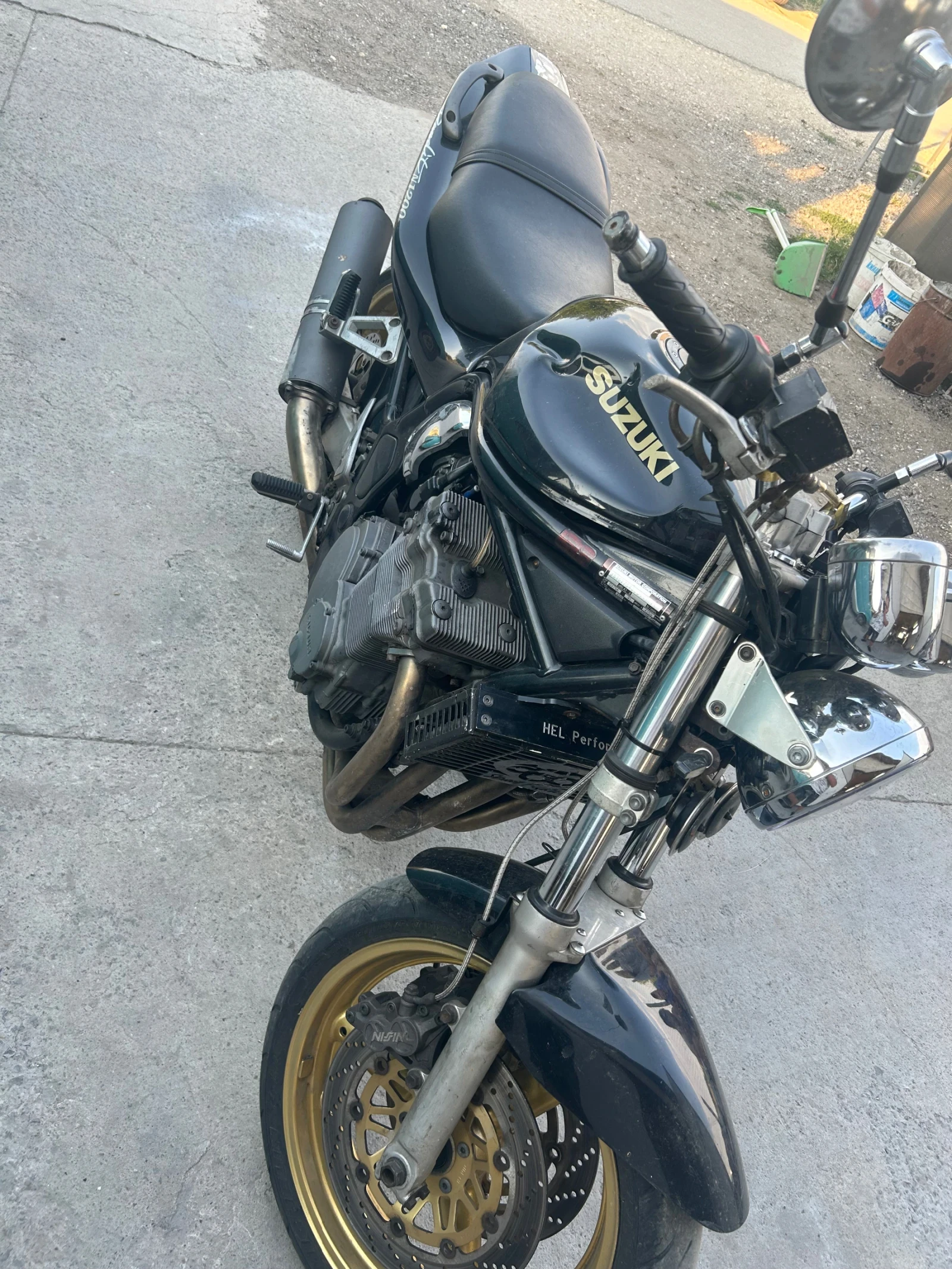 Suzuki Bandit Пистов - изображение 4