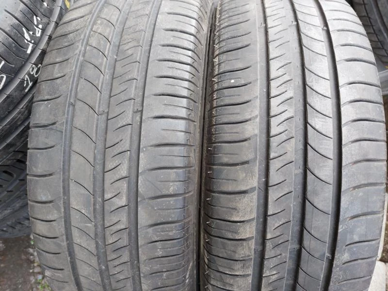 Гуми Летни 205/60R16, снимка 1 - Гуми и джанти - 36800722