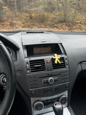 Mercedes-Benz C 250, снимка 8