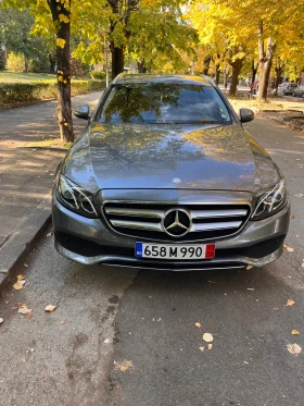 Mercedes-Benz E 220, снимка 2