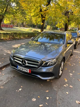 Mercedes-Benz E 220, снимка 1