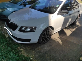 Обява за продажба на Skoda Octavia 1.6 TDI ~10 500 лв. - изображение 2