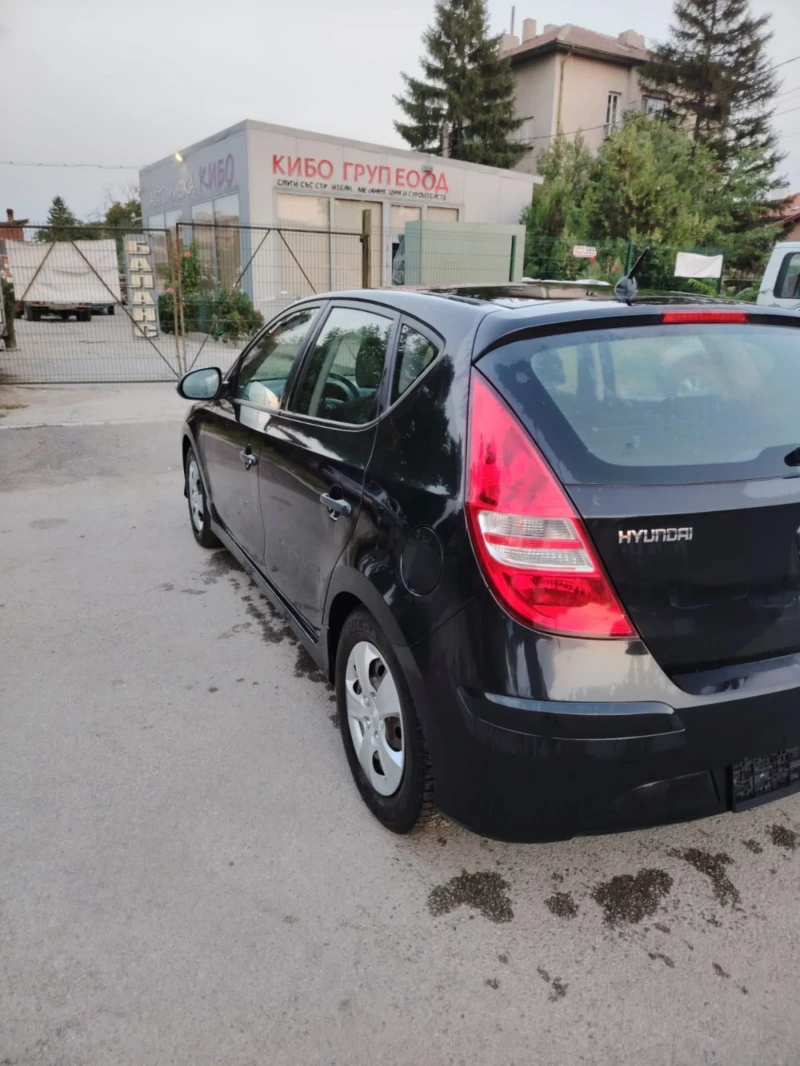 Hyundai I30, снимка 5 - Автомобили и джипове - 47600312