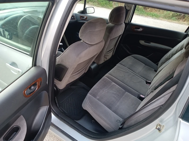 Peugeot 307 1.4HDI, снимка 12 - Автомобили и джипове - 51713331