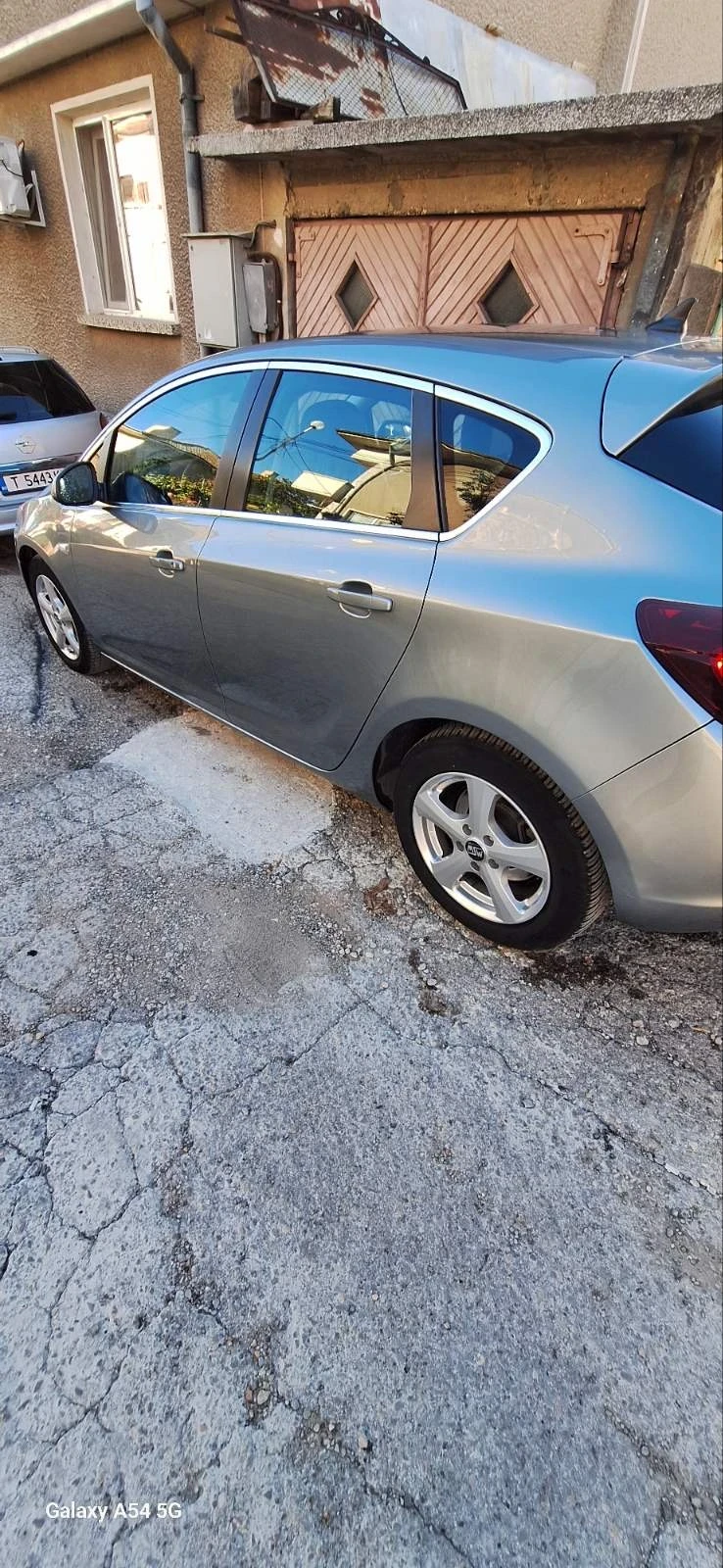 Opel Astra 1.7CDTI - изображение 2