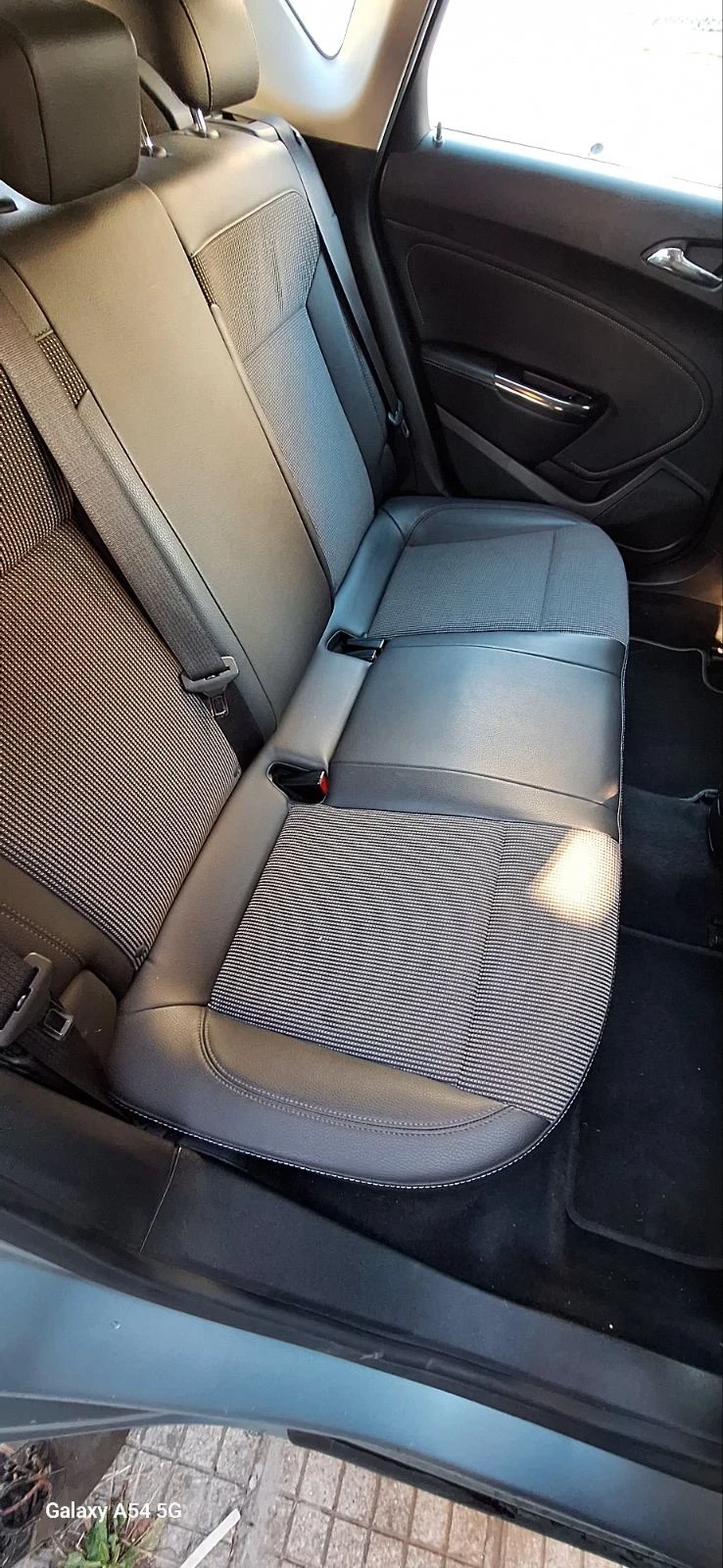 Opel Astra 1.7CDTI - изображение 6