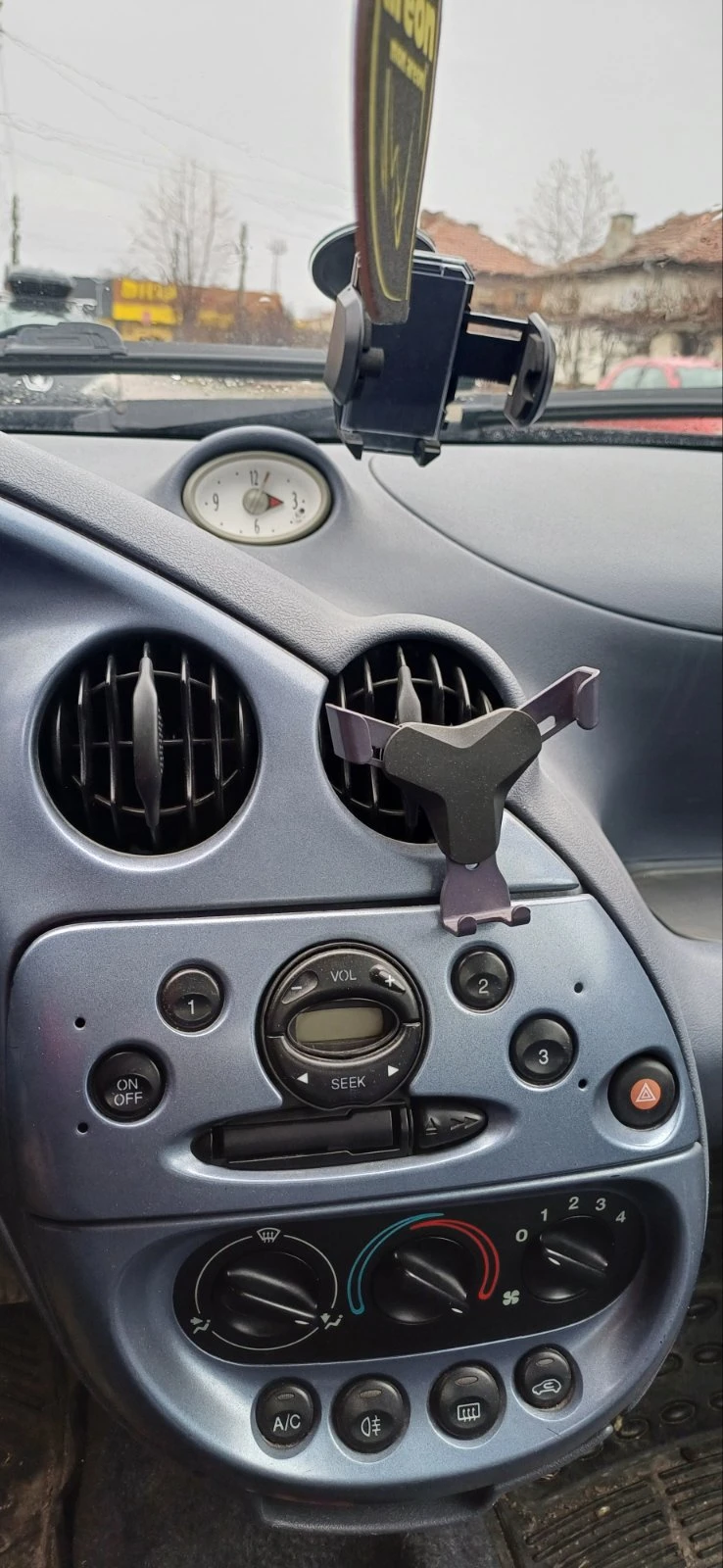 Ford Ka, снимка 5 - Автомобили и джипове - 52632852