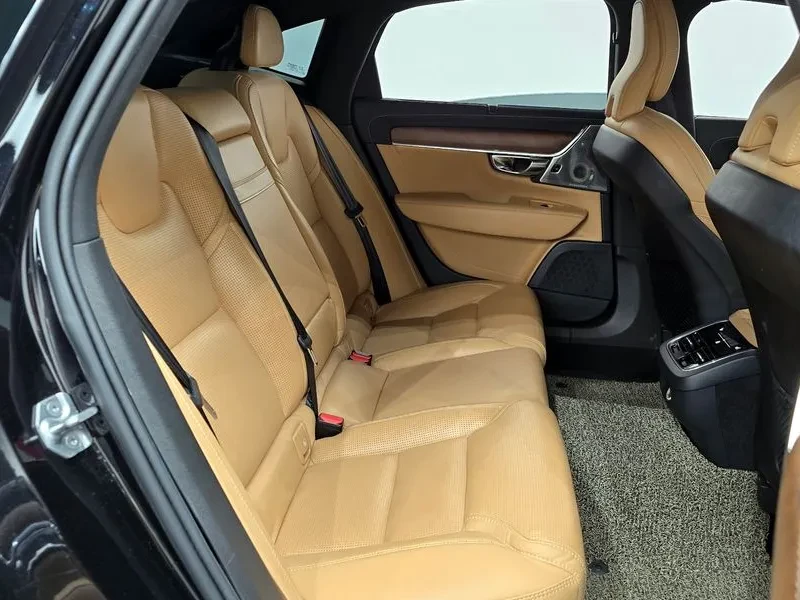 Volvo S90, снимка 11 - Автомобили и джипове - 54823267