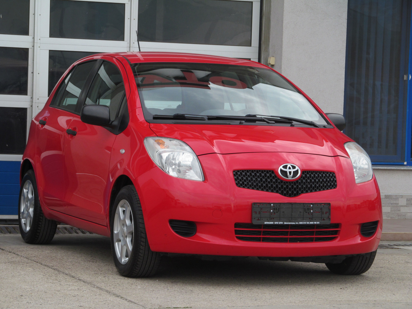 Toyota Yaris 1.3VVTi/LUNA - изображение 3