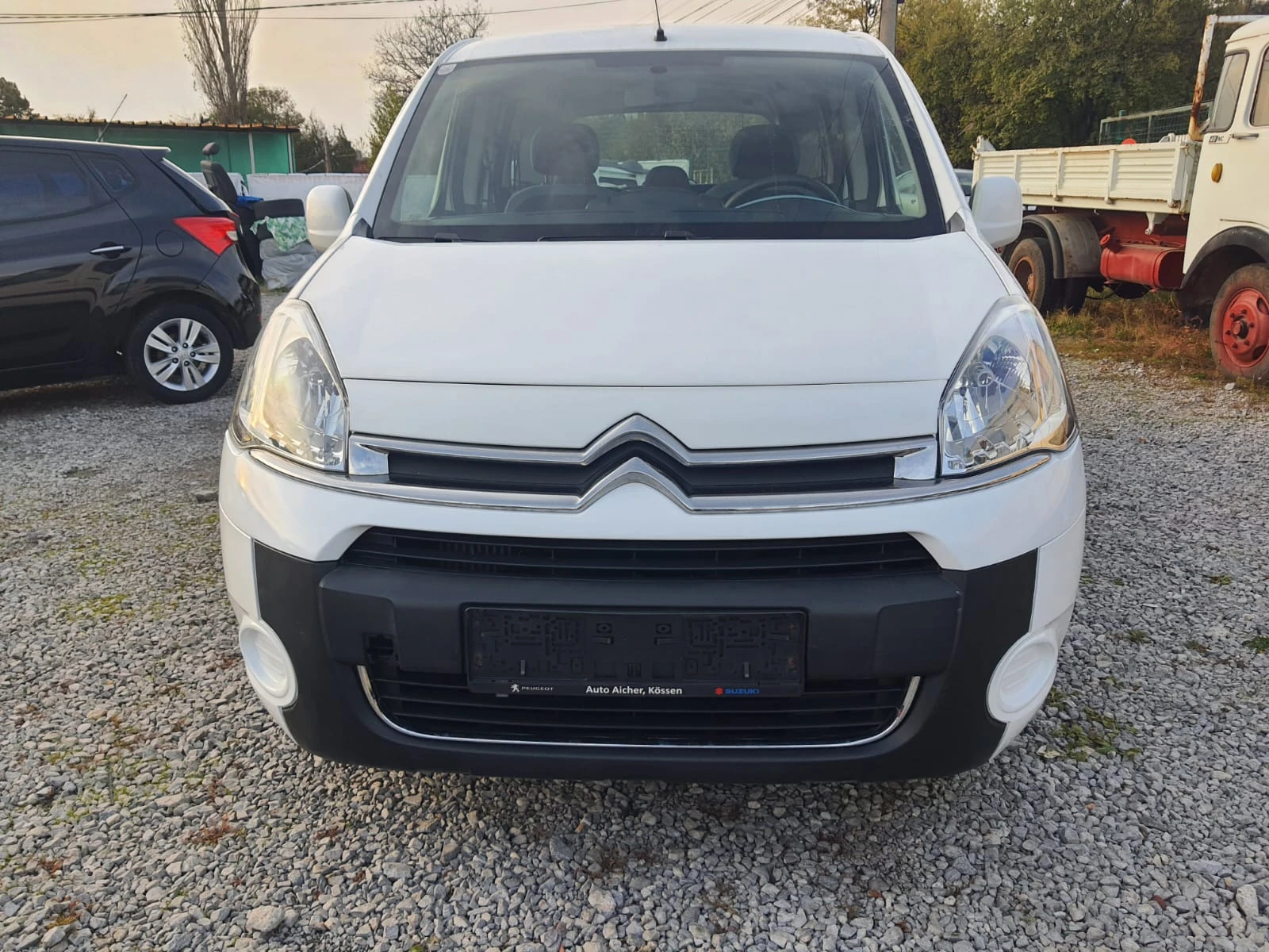 Citroen Berlingo 1.6D - изображение 2