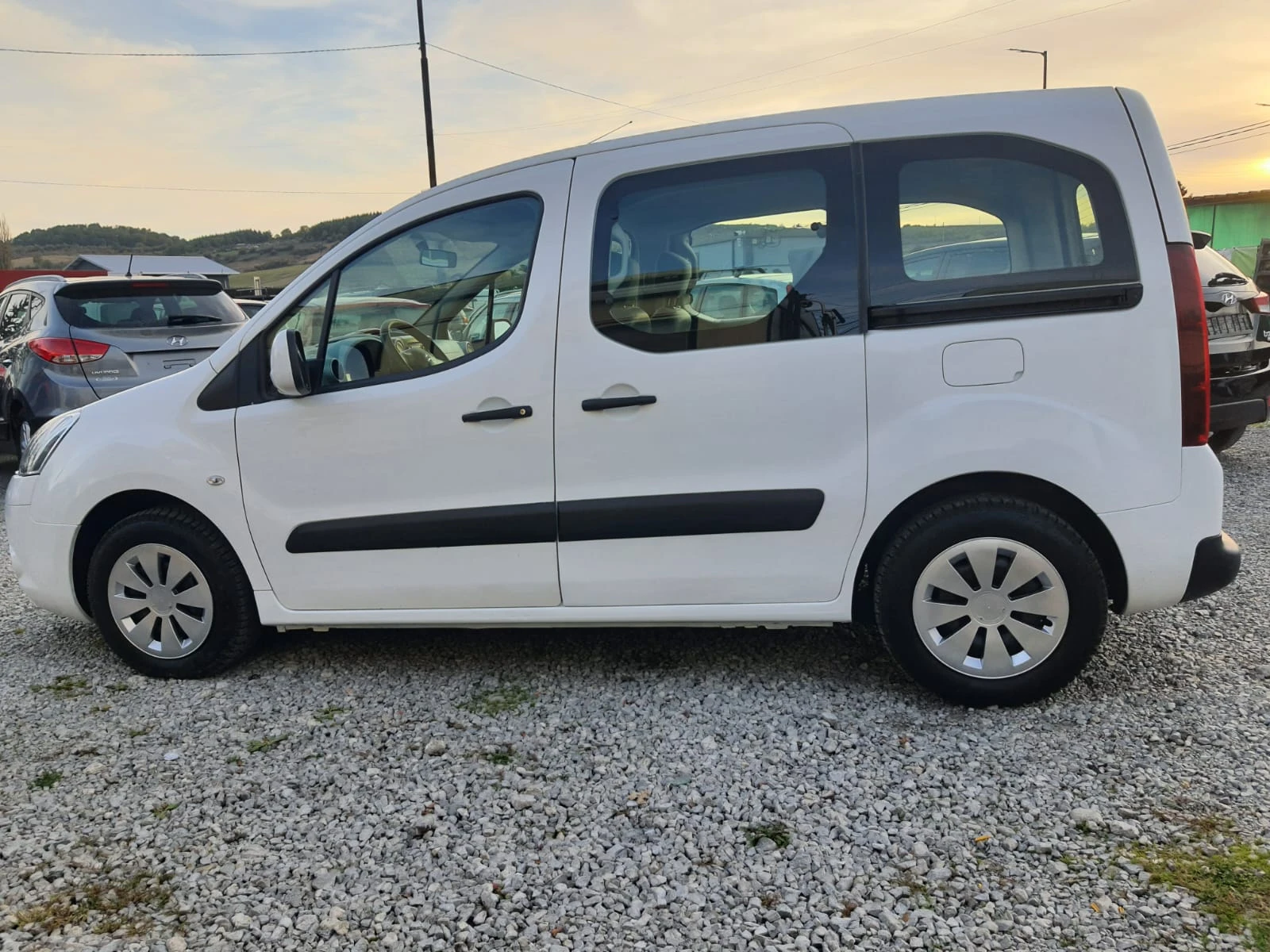 Citroen Berlingo 1.6D - изображение 7