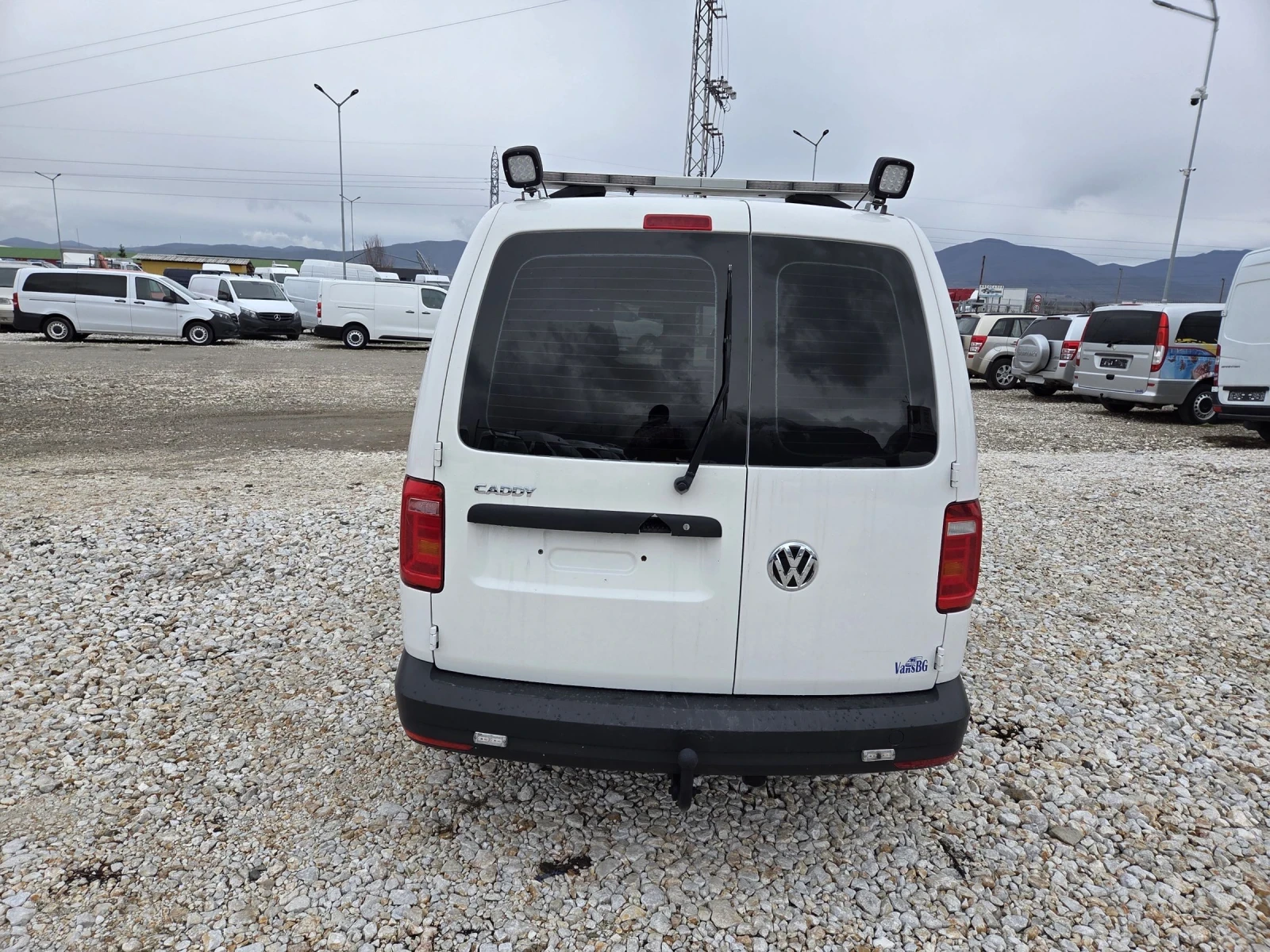 VW Caddy 2.0 TDI, DSG Автомат, Макси, Клима, Работилница - изображение 4