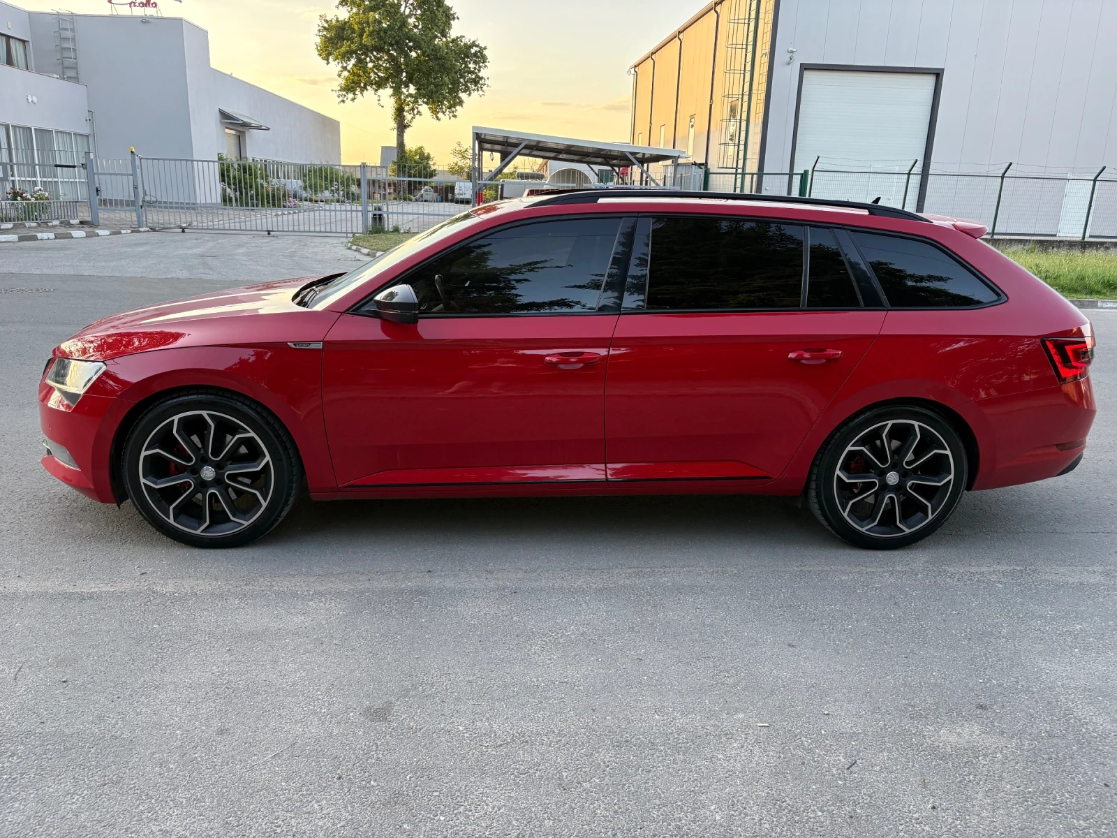 Skoda Superb  - изображение 4