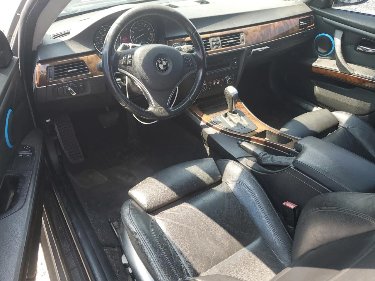 BMW 335 N55 КУПЕ* H/K* РЕАЛЕН ПРОБЕГ - изображение 8