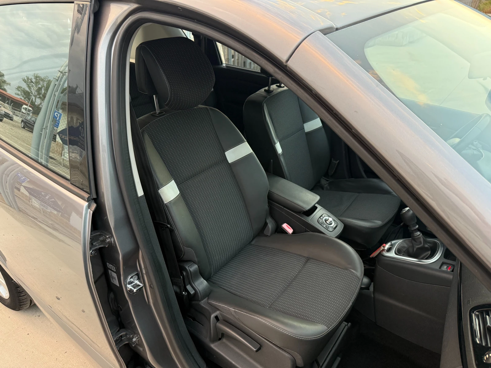 Renault Scenic 1.5 DCI //  | Mobile.bg   11