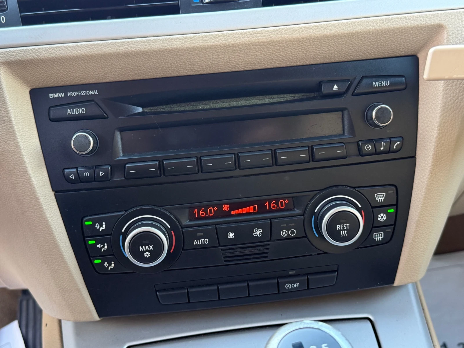 BMW 320 1.8* FACE* TOP, снимка 16 - Автомобили и джипове - 53396806