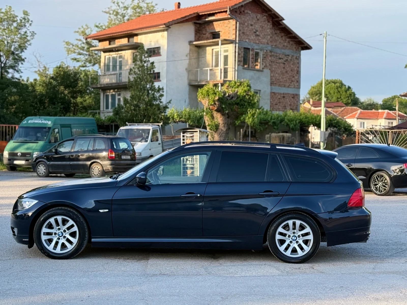 BMW 320 1.8* FACE* TOP, снимка 8 - Автомобили и джипове - 53396806