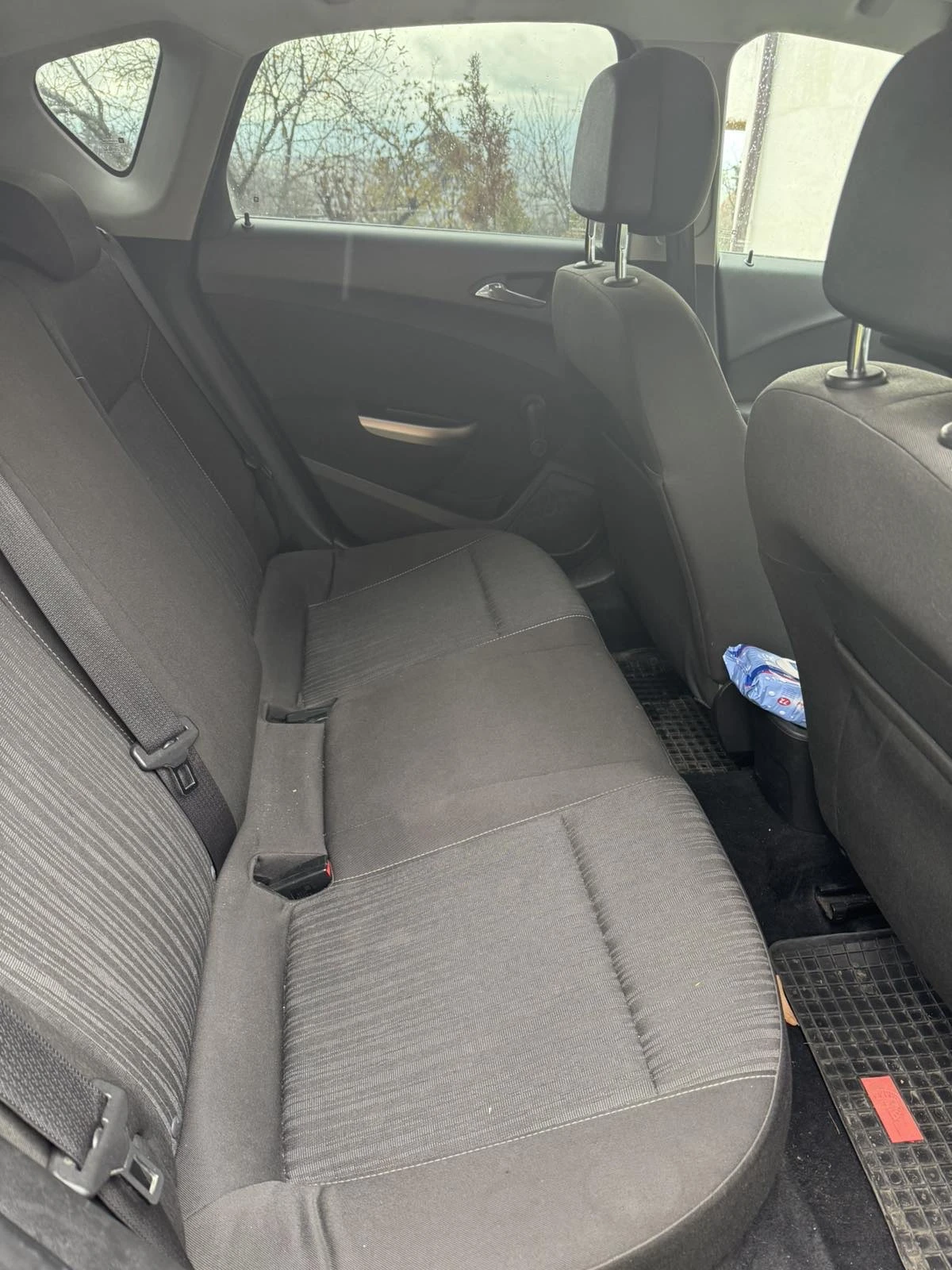 Opel Astra, снимка 7 - Автомобили и джипове - 53514361