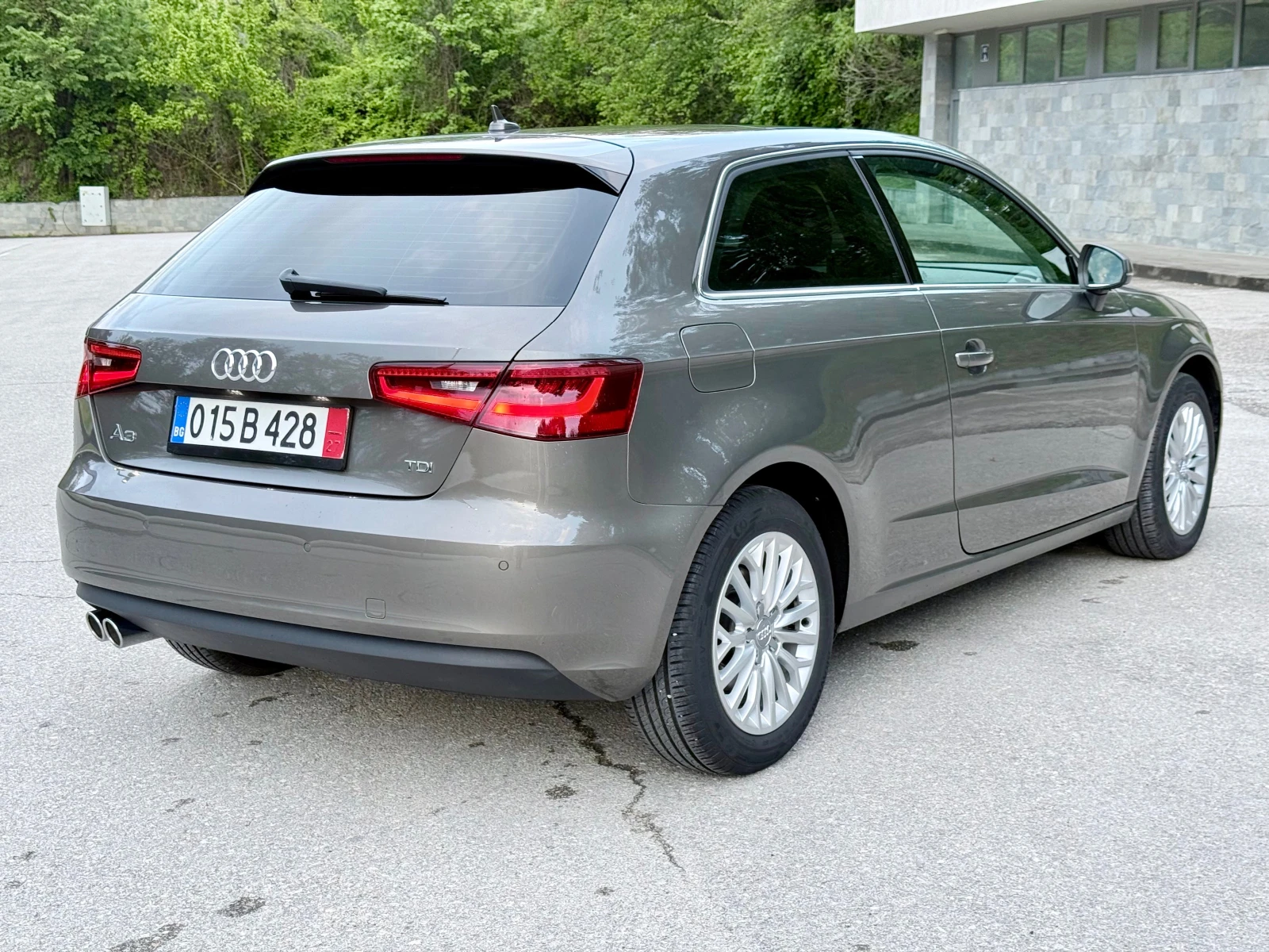 Audi A3 2.0TDI-150k.c.Автоматик* Кожа* LED* Лизинг* , снимка 4 - Автомобили и джипове - 54462312