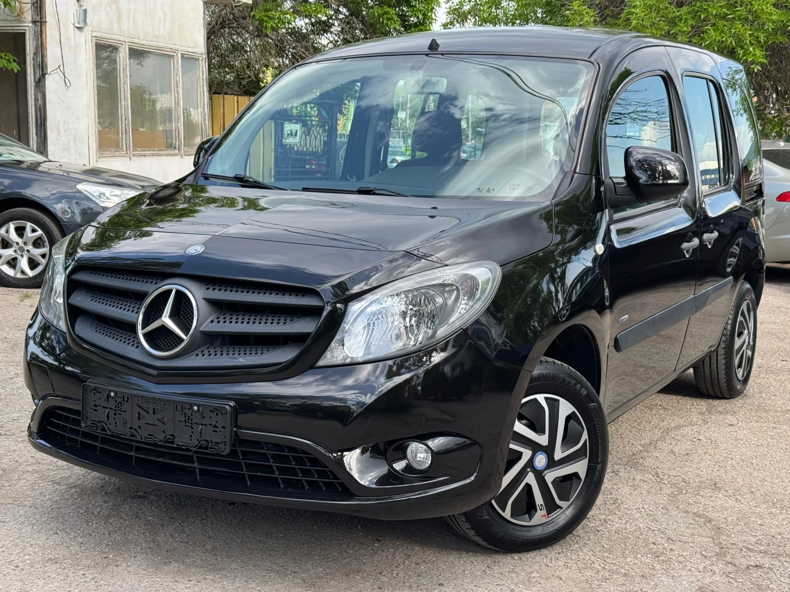 Mercedes-Benz Citan 5-места 111cdi Tourer!! Nov!