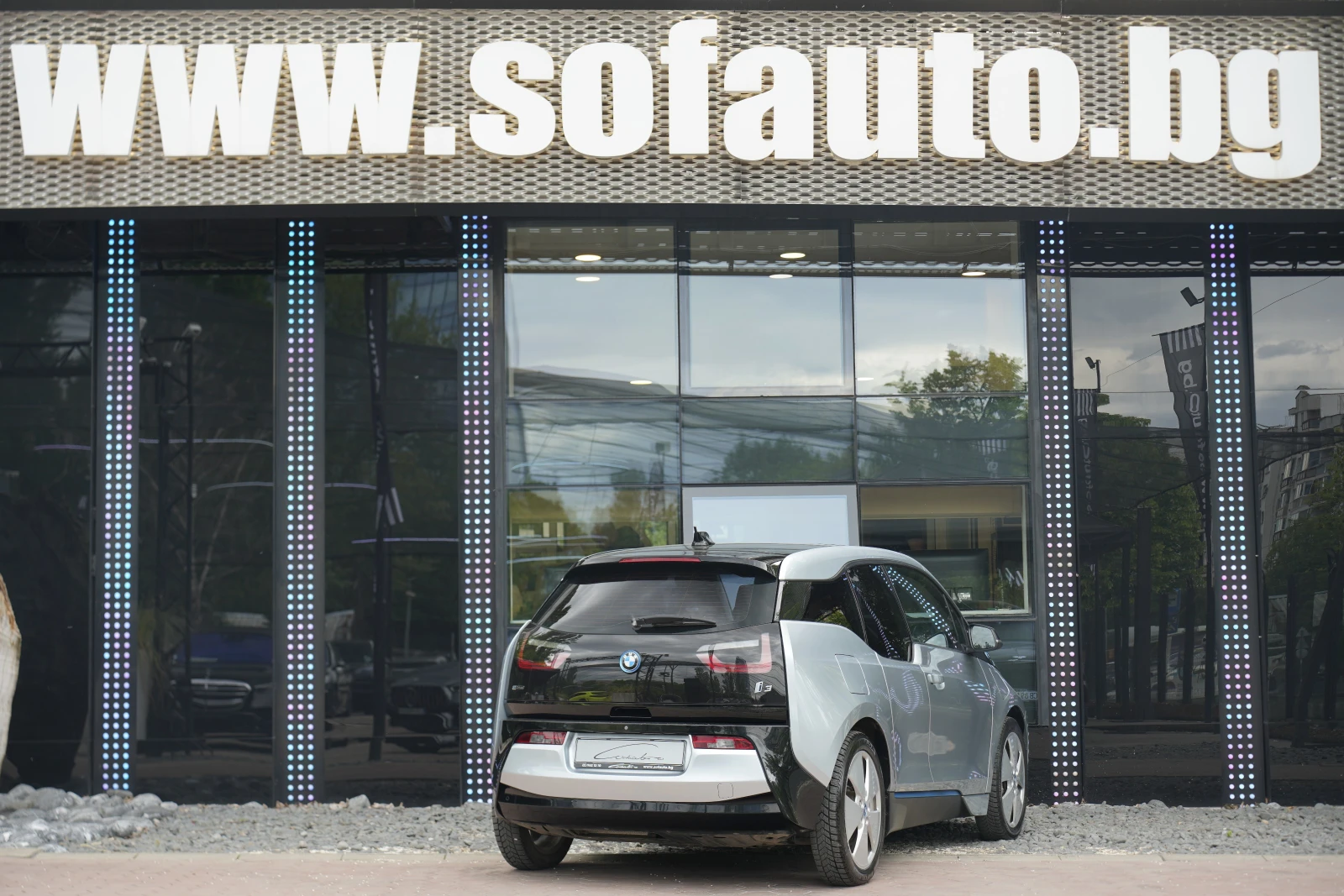 BMW i3 edrive Range Extender Plug-in Hybrid, снимка 6 - Автомобили и джипове - 54554952