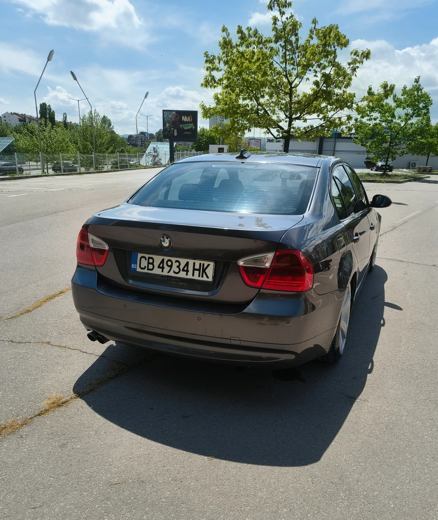 BMW 320, снимка 4 - Автомобили и джипове - 54574862