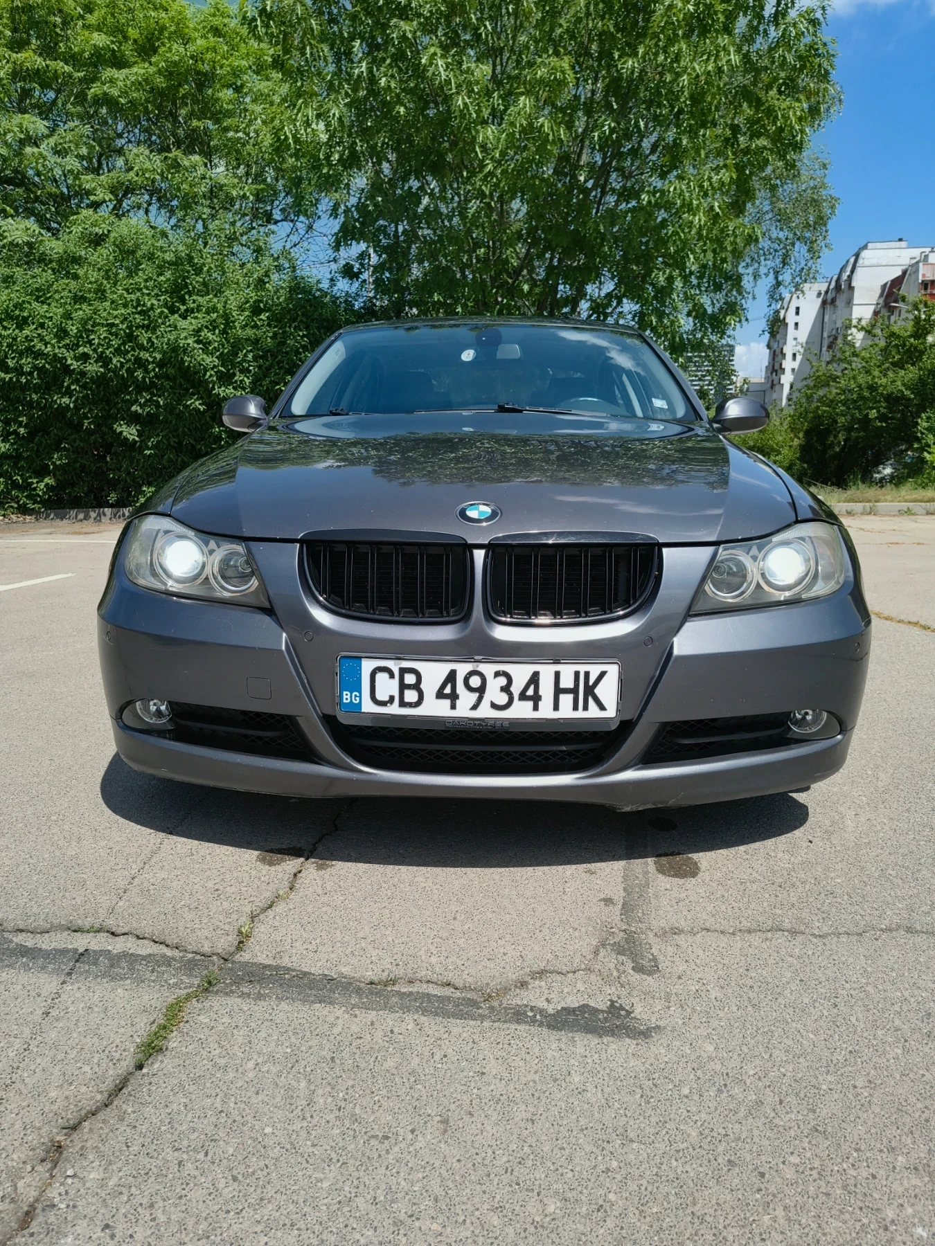 BMW 320
