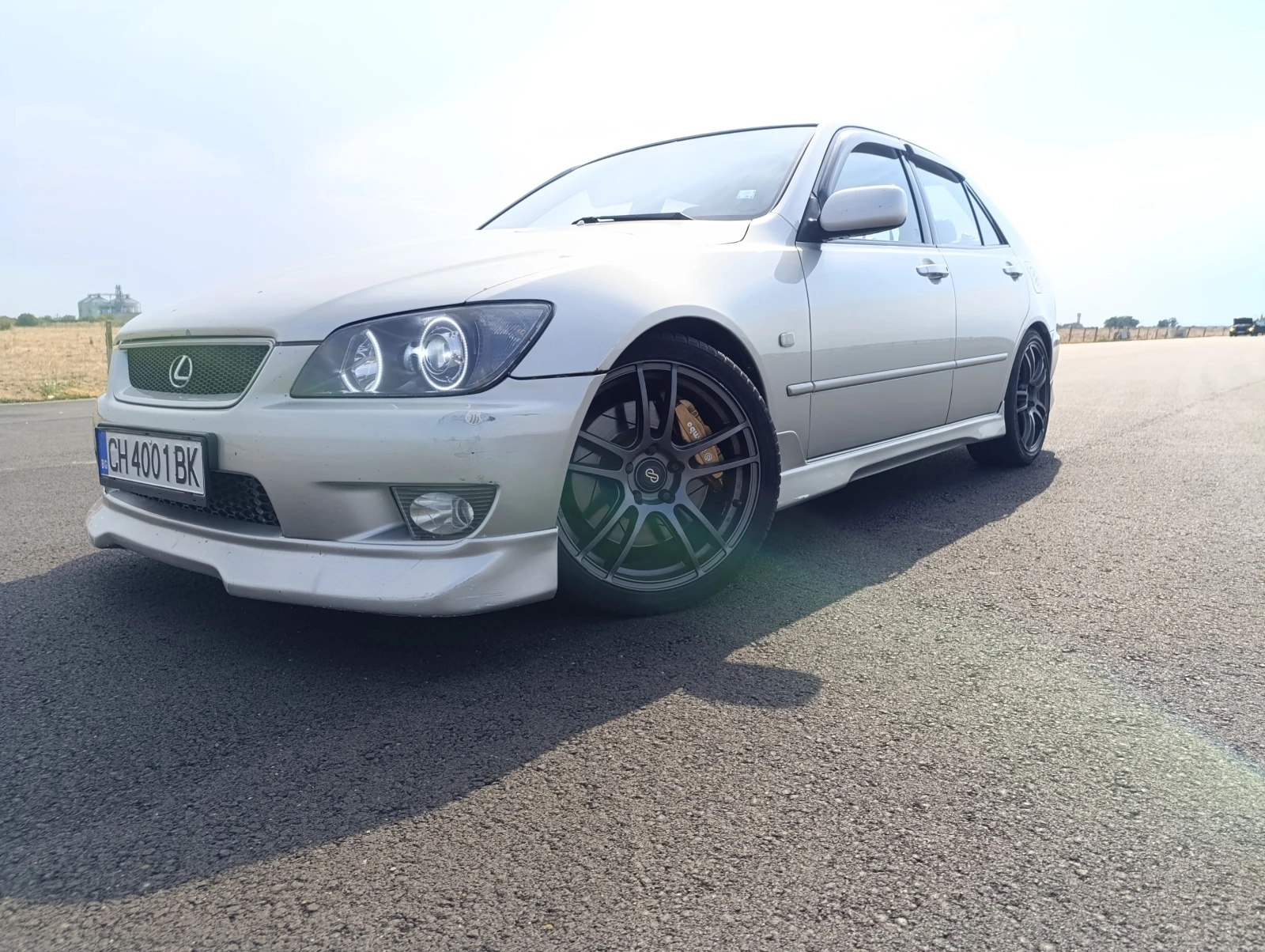 Lexus IS 200 Supercharged LSD