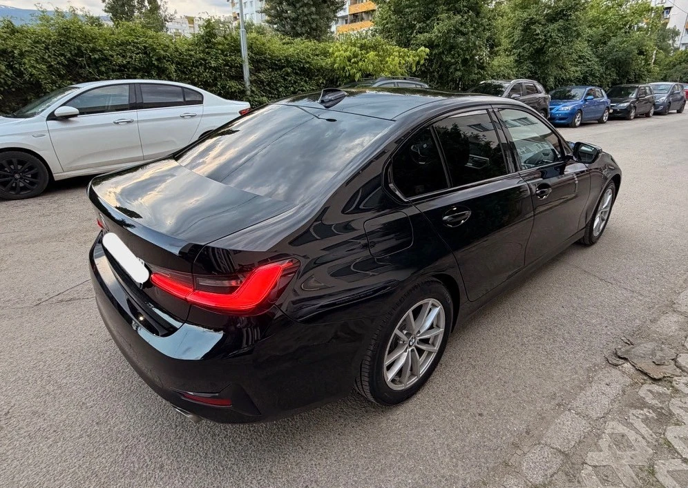 BMW 320, снимка 2 - Автомобили и джипове - 54811573