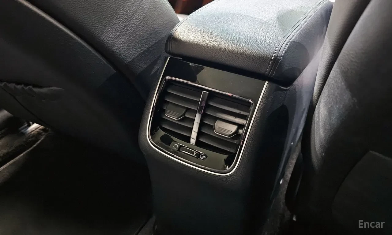 Kia K7 3.0 LPI* PRESTIGE* КОЖА* ПОДГРЕВ* ОБДУХВАНЕ* 360, снимка 15 - Автомобили и джипове - 54906834