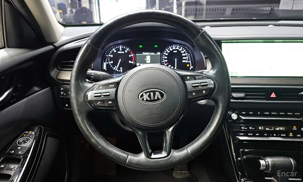 Kia K7 3.0 LPI* PRESTIGE* КОЖА* ПОДГРЕВ* ОБДУХВАНЕ* 360, снимка 7 - Автомобили и джипове - 54906834