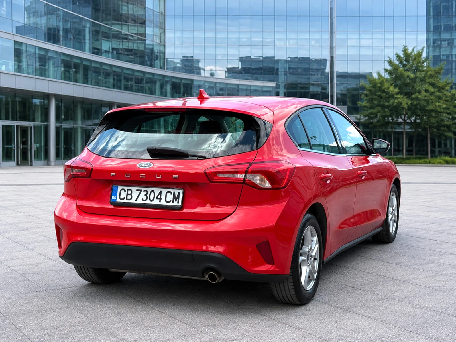 Ford Focus 1.0 TREND EDITION, снимка 4 - Автомобили и джипове - 54930325