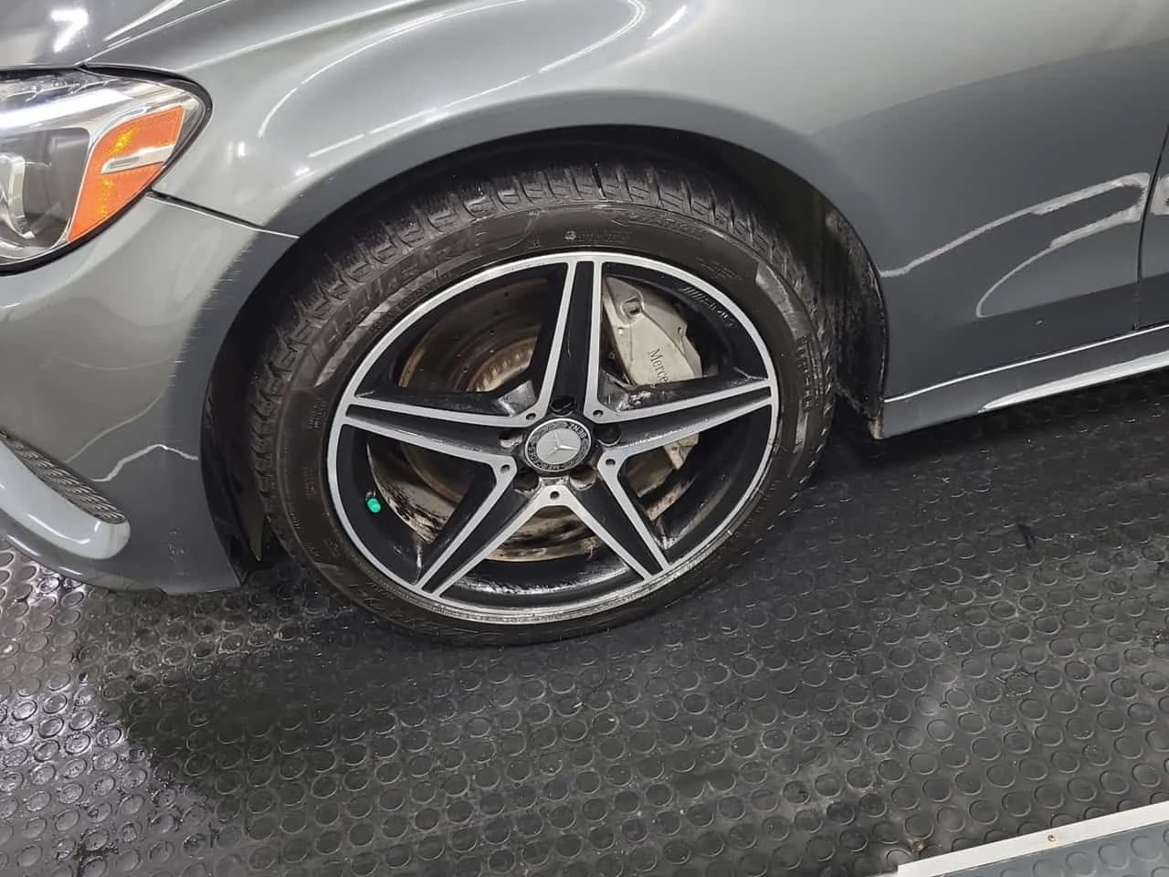 Mercedes-Benz C 300 * CARFAX * ЦЕНА ДО БГ, снимка 13 - Автомобили и джипове - 54988637