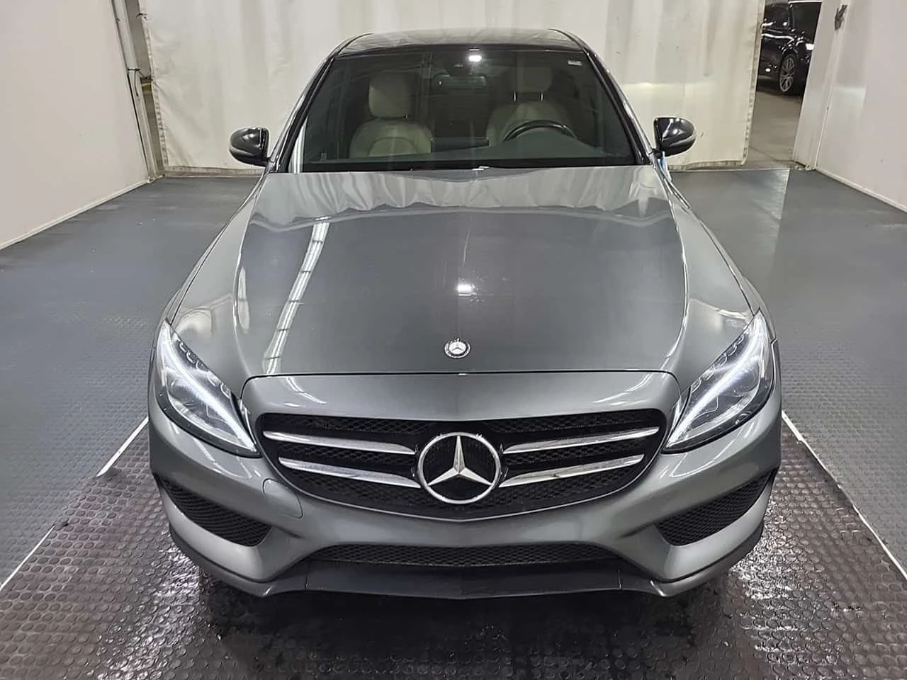 Mercedes-Benz C 300 * CARFAX * ЦЕНА ДО БГ, снимка 2 - Автомобили и джипове - 54988637