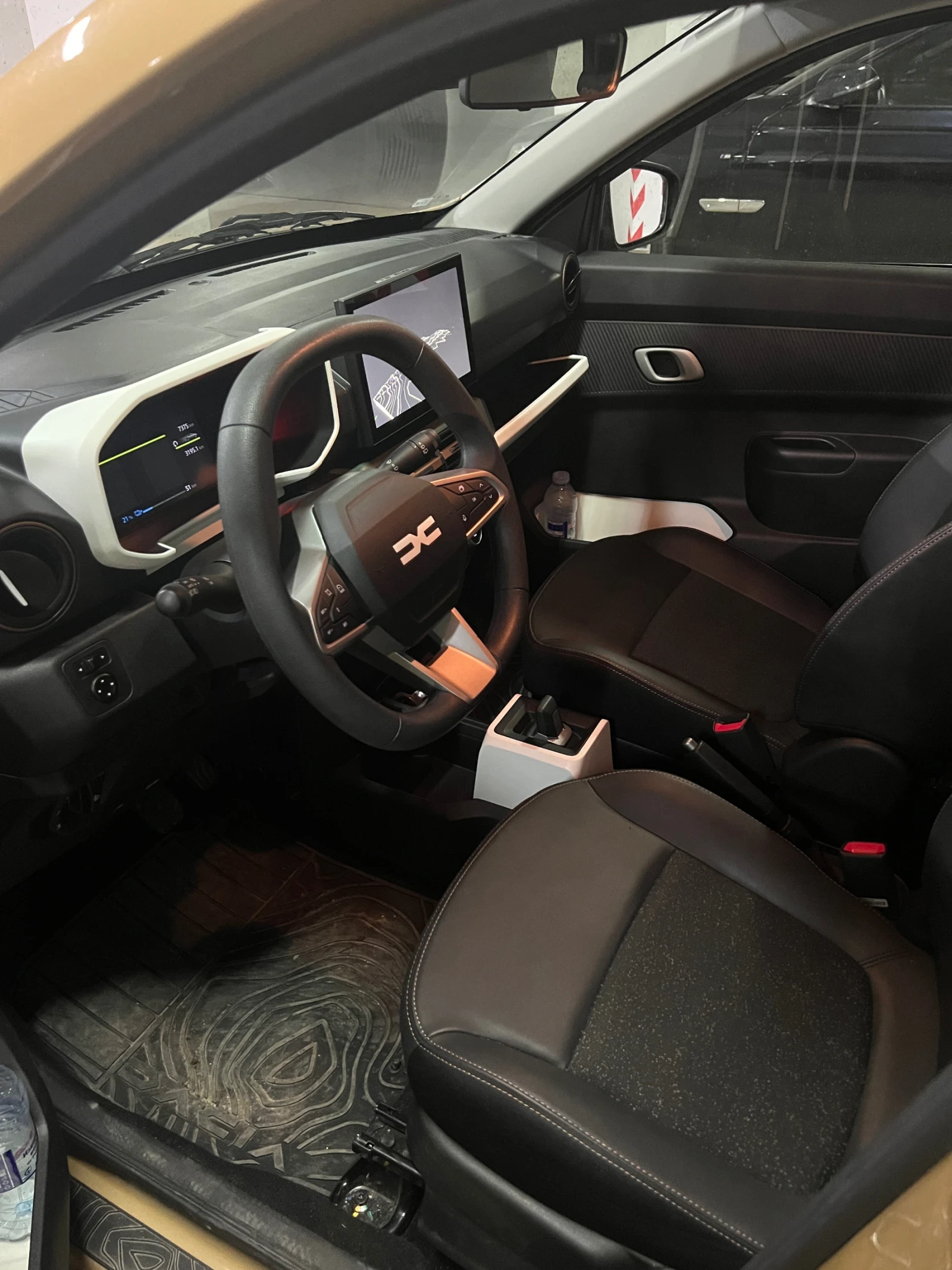 Dacia Spring Лизингов, снимка 9 - Автомобили и джипове - 54991771