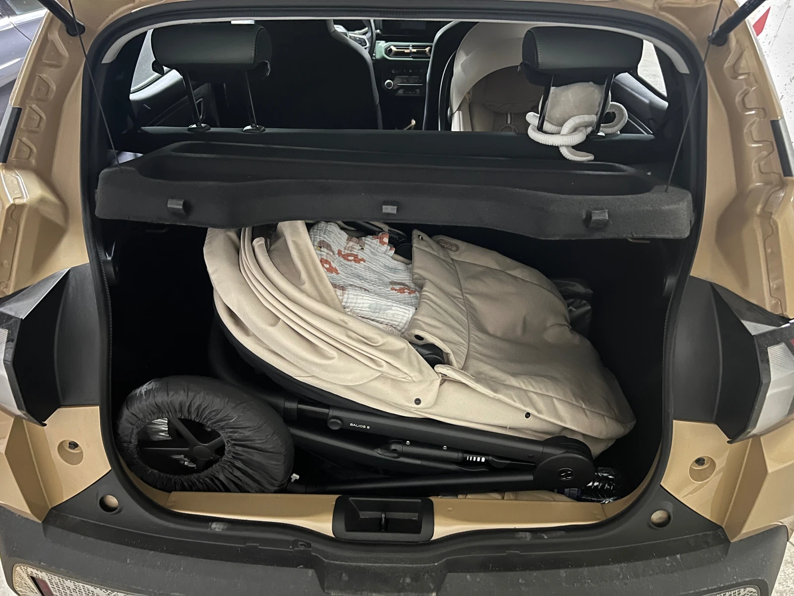 Dacia Spring Лизингов, снимка 7 - Автомобили и джипове - 54991771